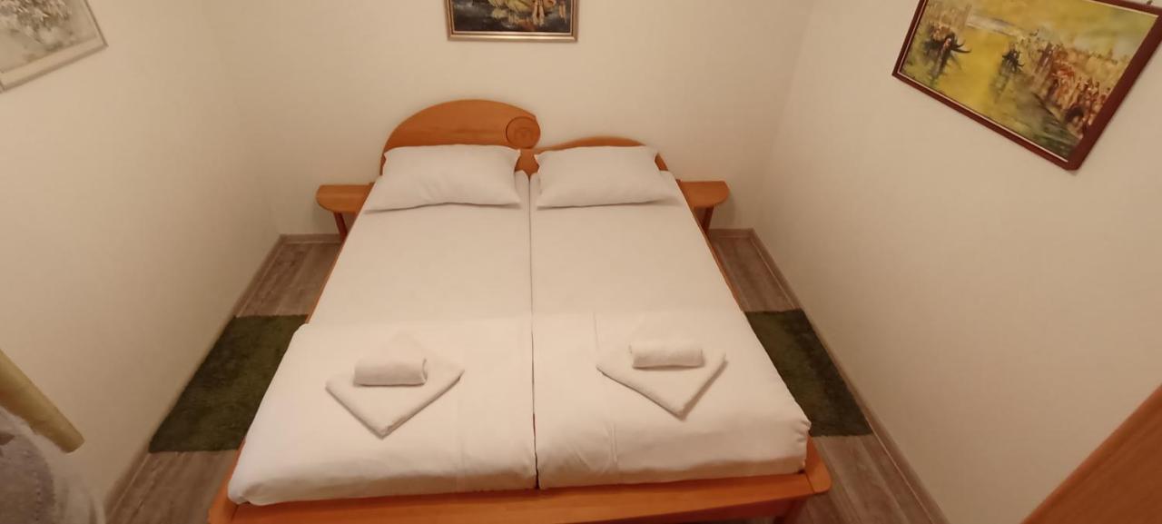 Apartmani Unski Biser Цазин Экстерьер фото