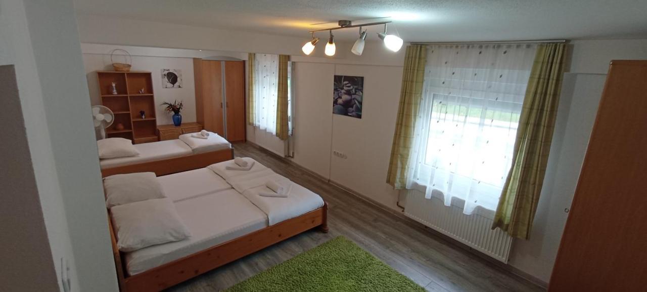 Apartmani Unski Biser Цазин Экстерьер фото